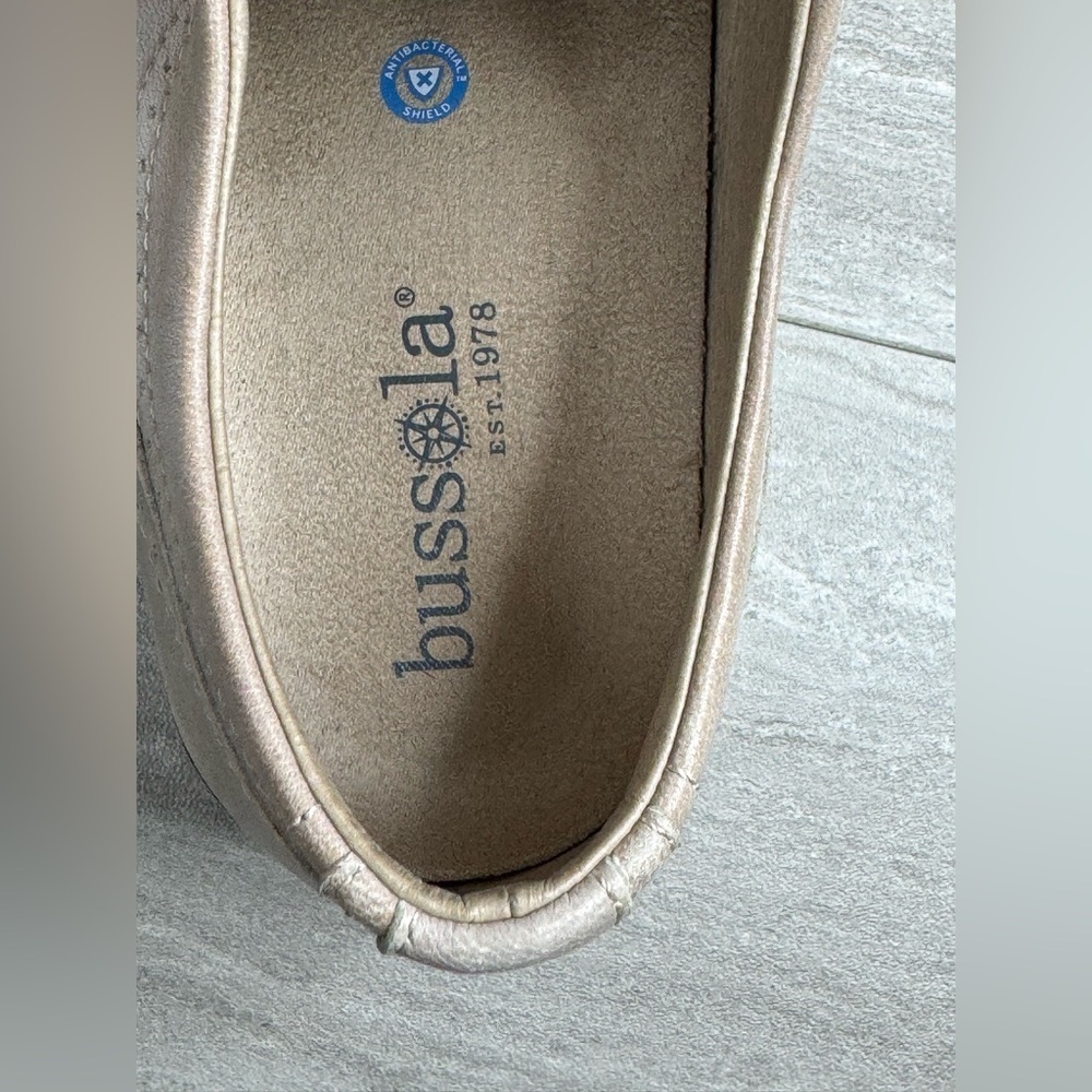 Women's Libby Slip On Beige Oxford Loafers Size 37 US 6.5 - Picture 10 of 12